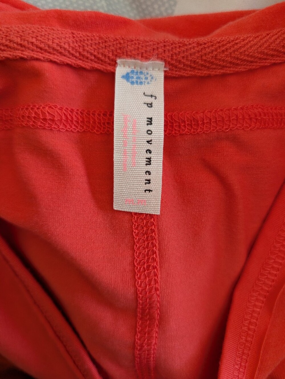 FP Movement Womens Medium Oversized Hooded Top Coral Activewear Athleisure - Picture 6 of 8